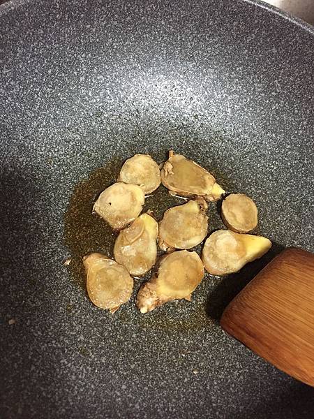 尊品堂北港黑麻油推薦